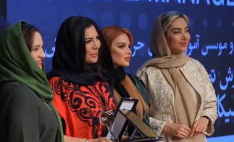 مرکز آموزش کوتاهی مو پریسا پازوکی