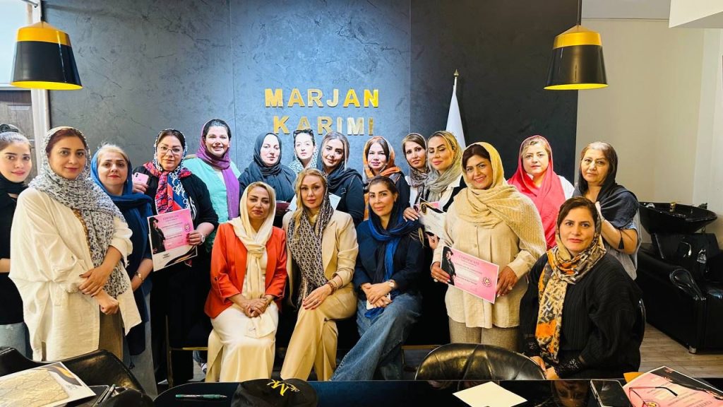 شاگردان آموزشگاه کوتاهی مو مرجان کریمی (مامک)